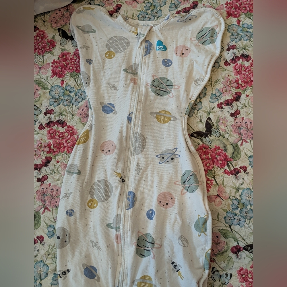 Love To Dream Swaddle